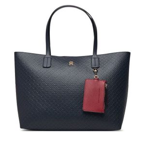 Torebka Tommy Hilfiger. Niebieskie torebki klasyczne TOMMY HILFIGER, bez wzorów, bez dodatków. Za 699,99 zł.