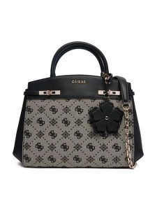 Guess Torebka Melinda HWJP99 02060 Czarny. Czarne kuferki Guess, z aplikacjami, ze skóry, bez dodatków. Za 679,99 zł.