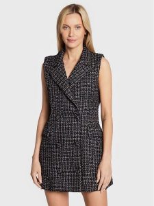 Glamorous Sukienka dzianinowa CK6798 Czarny Regular Fit. Czarne kombinezony Glamorous, bez wzorów, z dzianiny, bez kołnierzyka, bez ramiączek. Za 429,99 zł.