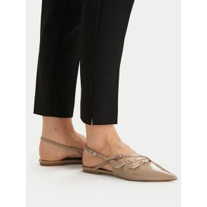 Baleriny Steve Madden. Brązowe balerinki Steve Madden, bez wzorów, bez obcasa, bez zapięcia. Za 239,99 zł.