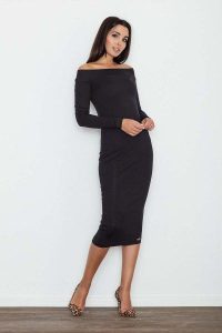 Czarna Ołówkowa Sukienka za Kolano z Szerokim Dekoltem. Czarne sukienki Figl, l, bez wzorów, bez kołnierzyka, bez ramiączek, ołówkowe. Za 249,00 zł.