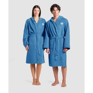 Szlafrok Arena Zeal. Niebieskie szlafroki Arena, m, bez wzorów, bez kaptura. Za 292,00 zł.