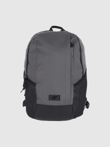 4F Plecak miejski (20 L) z kieszenią na laptop - oliwkowy/khaki Uniwersalny. Brązowe plecaki 4f. W wyprzedaży za 99,99 zł.