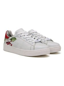 Goby Skórzane sneakersy w kolorze biało-czerwono-zielonym rozmiar: 41. Białe trampki Goby, bez wzorów, bez zapięcia. Za 272,31 zł.