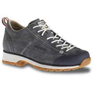 Buty trekkingowe damskie Dolomite Cinquantaquattro Low Woman. Czerwone buty trekkingowe Dolomite, bez zapięcia. W wyprzedaży za 490,00 zł.