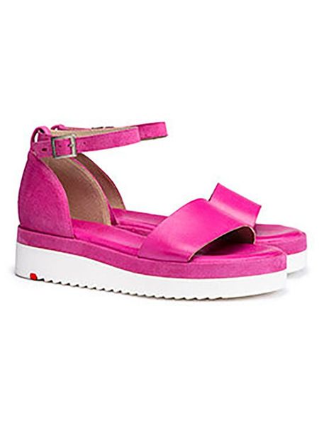 LLOYD Skórzane sandały w kolorze różowym na koturnie rozmiar: 37. Różowe sandały LLOYD, bez wzorów, ze skóry, z otwartym noskiem, bez obcasa, na koturnie, bez zapięcia. Za 259,13 zł.