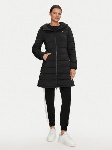 Guess Płaszcz zimowy New Altea V4YL05 WF3X0 Czarny Regular Fit. Czarne płaszcze Guess, na zimę, xl, z aplikacjami, z syntetyku, bez kaptura. Za 649,99 zł.