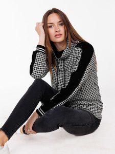 KEY LARGO Bluza "Kena" w kolorze czarnym rozmiar: XXL. Białe bluzy KEY LARGO, xxl, bez wzorów, bez kaptura. Za 87,81 zł.