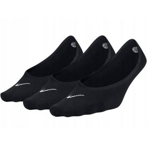 Skarpety stopki Nike 3 pary czarne. Czarne skarpetki Nike, bez wzorów. Za 56,99 zł.