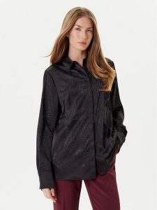 Guess Koszula W5YH40 WFQC2 Czarny Regular Fit. Czarne koszule Guess, s, z aplikacjami, z syntetyku, bez kołnierzyka, bez ramiączek. Za 399,99 zł.