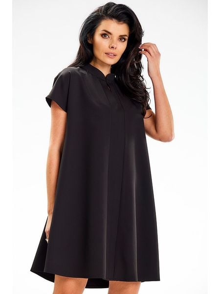 Awama Sukienka w kolorze czarnym rozmiar: L/XL. Czarne sukienki Awama, l, bez wzorów, bez kołnierzyka, bez ramiączek, mini. Za 156,98 zł.