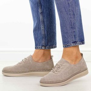 Beżowe skórzane półbuty damskie Filippo Dp7674/26. Brązowe półbuty Filippo, na lato, bez wzorów, z jeansu, z okrągłym noskiem, bez obcasa, na płaskiej podeszwie, bez zapięcia. Za 219,00 zł.