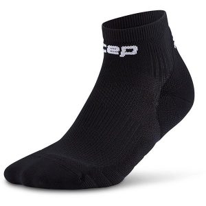 Damskie skarpety kompresyjne do biegania sportowe za kostkę Core Run CEP. Czarne skarpetki CEP, bez wzorów, z elastanu. Za 79,00 zł.