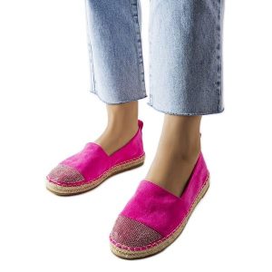 Rózowe espadryle na platformie Magali różowe. Czerwone espadryle bez wzorów, bez obcasa, na platformie. Za 84,15 zł.