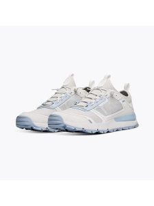 Tropicfeel Sneakersy "All-Terrain X" w kolorze szaro-błękitnym rozmiar: 40. Niebieskie trampki Tropicfeel, bez wzorów, z materiału, bez zapięcia. Za 277,36 zł.