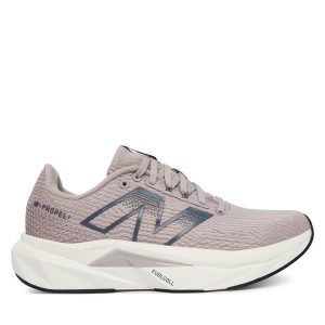 Buty do biegania New Balance. Fioletowe buty sportowe New Balance, bez wzorów, bez zapięcia, do biegania. Za 399,99 zł.