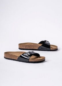 Birkenstock Madrid BF Klapki damskie. Czarne klapki Birkenstock, bez wzorów, bez obcasa. Za 319,99 zł.