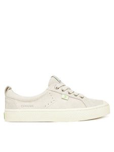 Cariuma Trampki Oca 100102W01W080 Szary. Szare trampki CARIUMA, bez wzorów, ze skóry, bez zapięcia. Za 319,99 zł.