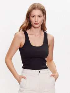 Levi's® Top Essential A5906-0000 Czarny Regular Fit. Czarne topy l, bez wzorów, z bawełny, bez kołnierzyka, bez ramiączek. Za 79,99 zł.