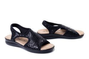 SANITAL FLEX 8041.17 black, sandały damskie. Czarne sandały Sanital-Flex, bez wzorów, bez obcasa, na koturnie, bez zapięcia. Za 140,17 zł.