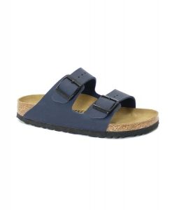Klapki damskie Birkenstock Arizona. Niebieskie klapki Birkenstock, bez wzorów, z materiału, bez obcasa. Za 439,00 zł.