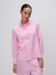 Lniana koszula - różowy. Czerwone koszule Reserved, l, bez wzorów, z tkaniny, bez kołnierzyka, bez ramiączek. Za 149,99 zł.