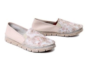 MACIEJKA 03512-72/00-0 beż + mozaika beż, półbuty damskie. Brązowe półbuty Maciejka, na lato, bez wzorów, ze skóry, bez obcasa, bez zapięcia. Za 284,90 zł.