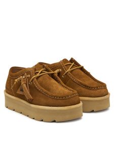 Clarks Śniegowce Meare Walla Mid 26328096 Brązowy. Brązowe buty zimowe Clarks, ze skóry, bez obcasa, bez zapięcia. Za 479,99 zł.