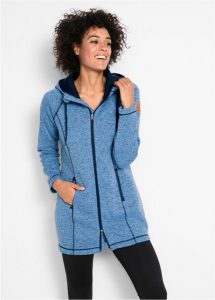 Długa bluza rozpinana z polaru. Niebieskie bluzy bonprix, bez wzorów, z polaru, z kapturem. Za 179,99 zł.