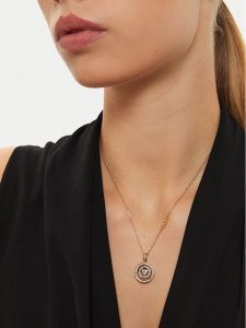 Guess Naszyjnik JUBN04 658JW Złoty. Żółte naszyjniki Guess, metalowe. Za 189,99 zł.