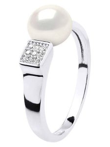 Pearl Addict Srebrny pierścionek z perłą rozmiar: onesize. Szare pierścionki Pearl Addict, z cyrkonią, srebrne. Za 217,99 zł.