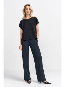 Rich & Royal Koszulka w kolorze czarnym rozmiar: S. Czarne bluzki Rich & Royal, s, bez wzorów, bez kołnierzyka, bez ramiączek. Za 208,99 zł.