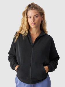 4F Bluza dresowa rozpinana z modalem damska - czarna XXL. Czarne bluzy 4f, xs, bez wzorów, z dresówki, z kapturem. W wyprzedaży za 79,99 zł.