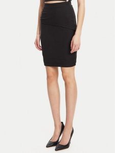 Guess Spódnica mini W5YD64 KAQL2 Czarny Regular Fit. Czarne spódnice Guess, m, z aplikacjami, mini. Za 199,99 zł.