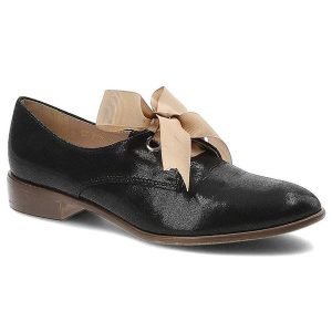 Czarne Półbuty Gamis Eleganckie Damskie Buty Skórzane. Czarne półbuty Gamis, bez wzorów, z nubiku, bez obcasa, na płaskiej podeszwie, bez zapięcia. Za 199,00 zł.