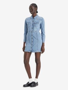 Levi's Sukienka dżinsowa w kolorze błękitnym rozmiar: M. Niebieskie sukienki Levi's®, m, bez wzorów, z bawełny, bez kołnierzyka, bez ramiączek, mini. Za 170,87 zł.