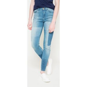 Wrangler - Jeansy High Rise Skinny Indigo Rules. Jeansy marki Wrangler. W wyprzedaży za 269,90 zł.