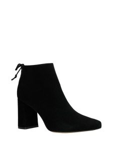 Wojas Skórzane botki w kolorze czarnym rozmiar: 37. Czarne botki Wojas, bez wzorów, ze skóry, bez obcasa, bez zapięcia. Za 390,45 zł.