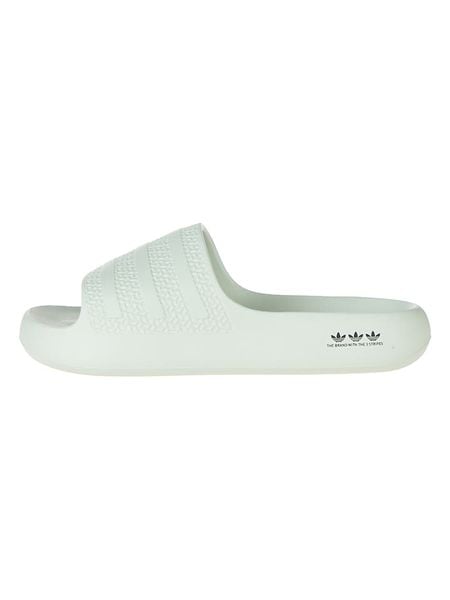 Adidas Klapki "Adilette Ayoon" w kolorze zielonym rozmiar: 44,5. Zielone klapki ADIDAS, bez wzorów, z otwartym noskiem, bez obcasa. Za 87,61 zł.