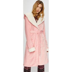 Chelsea Peers - Szlafrok Plain Pink Gown. Szlafroki marki Chelsea Peers. W wyprzedaży za 129,90 zł.