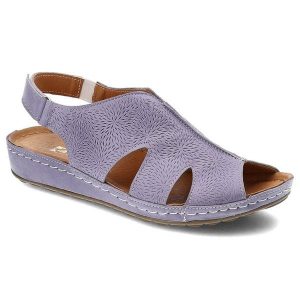 Fioletowe Sandały Kampa Wygodne Skórzane Buty Letnie. Fioletowe sandały Kampa, z aplikacjami, ze skóry, bez obcasa, na platformie, bez zapięcia. Za 189,00 zł.
