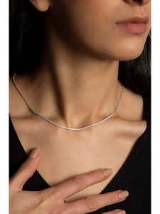 Heliophilia Srebrny naszyjnik z cyrkoniami - dł. 43 cm rozmiar: onesize. Szare naszyjniki Heliophilia, z cyrkonią, srebrne. Za 151,45 zł.