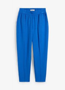 Spodnie sportowe scuba z wygodnym paskiem. Niebieskie spodnie dresowe bonprix, bez wzorów. Za 37,99 zł.