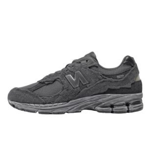 New Balance 2002R Protection Pack Phantom. Białe jeansy New Balance, bez wzorów, z materiału, z standardowym stanem. Za 961,33 zł.