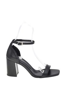Lizza Shoes Skórzane sandały w kolorze czarnym rozmiar: 38. Czarne sandały Lizza Shoes, bez wzorów, ze skóry, z otwartym noskiem, bez obcasa, na koturnie, bez zapięcia. Za 109,26 zł.