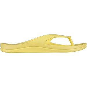 Coqui Damskie Japonki Naitiri Yellow 1330-100-5400 (Rozmiar 37). Klapki marki Coqui. W wyprzedaży za 42,00 zł.