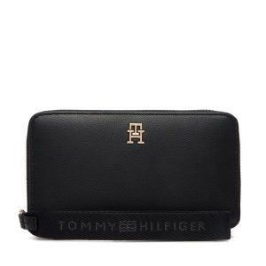 Portfel Tommy Hilfiger. Czarne portfele TOMMY HILFIGER, bez wzorów. Za 269,99 zł.