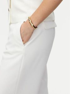 Guess Bransoletka JUBB05 161JW Złoty. Żółte bransoletki Guess, metalowe. Za 209,99 zł.