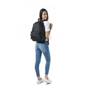 Plecak Arena TEAM BACKPACK 30. Czarne plecaki Arena. Za 125,22 zł.