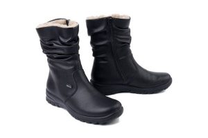 RIEKER TEX Z7171-02 black, kozaki damskie. Czarne kozaki Rieker, bez wzorów, bez obcasa, bez zapięcia. Za 399,90 zł.